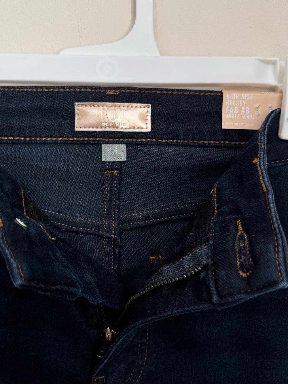 Kut From The Kloth Kelsey Fab Ab Ankle Flare High Rise Jeans Women’s Size 0 NWT - Picture 6 of 8